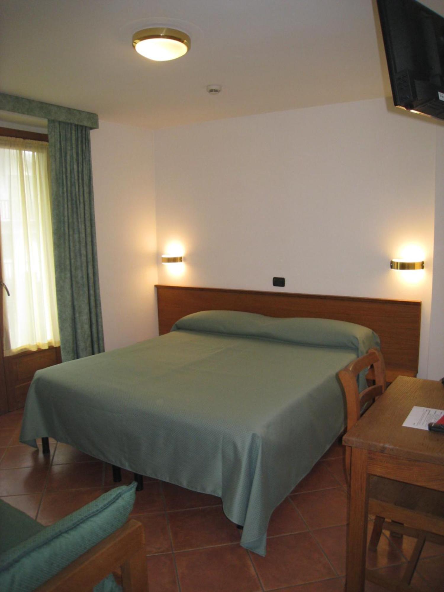 Casalpina Don Barra Hotell Pragelato Exteriör bild