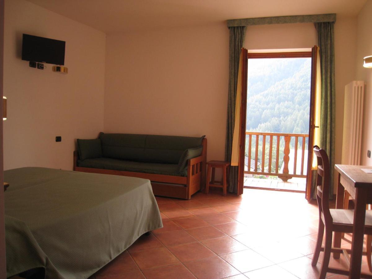 Casalpina Don Barra Hotell Pragelato Exteriör bild