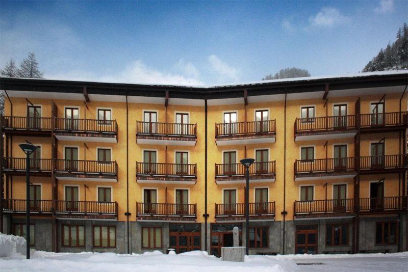 Casalpina Don Barra Hotell Pragelato Exteriör bild
